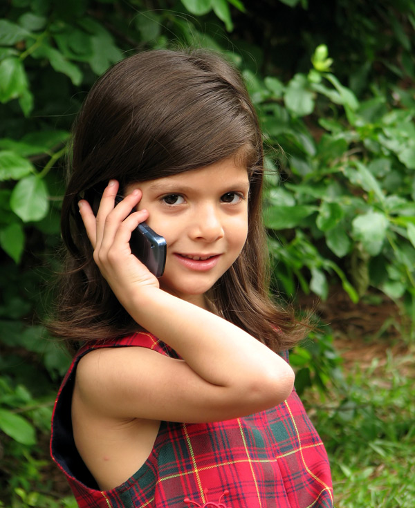 Uticaj mobilnih telefona na decu