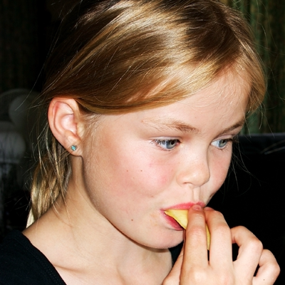 Kako navići dete da jede zdravo